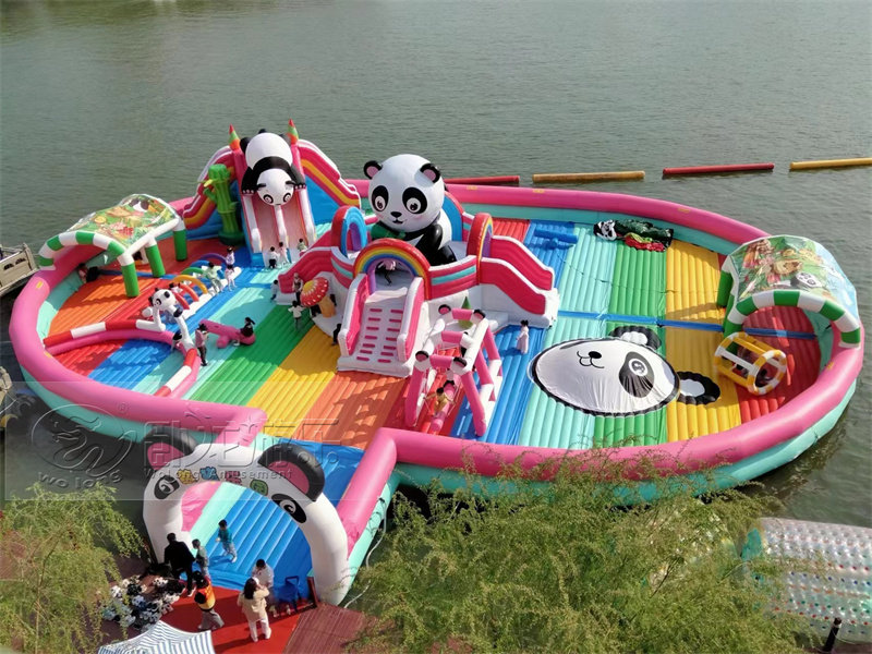 熊貓水上漂浮樂園新型游樂設備大型充氣玩具